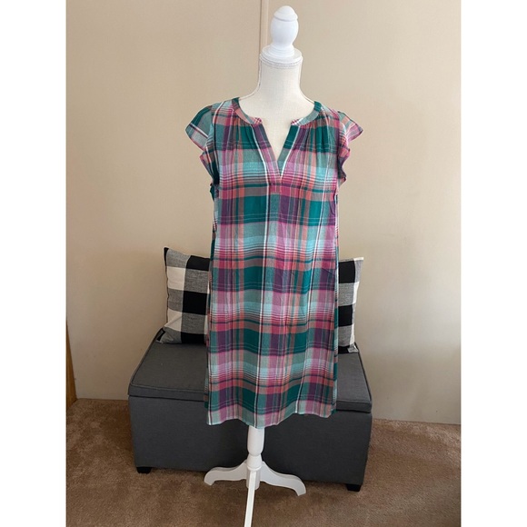 LOFT Dresses & Skirts - NWT Ann Taylor Loft Plaid Flutter Sleeve Dress